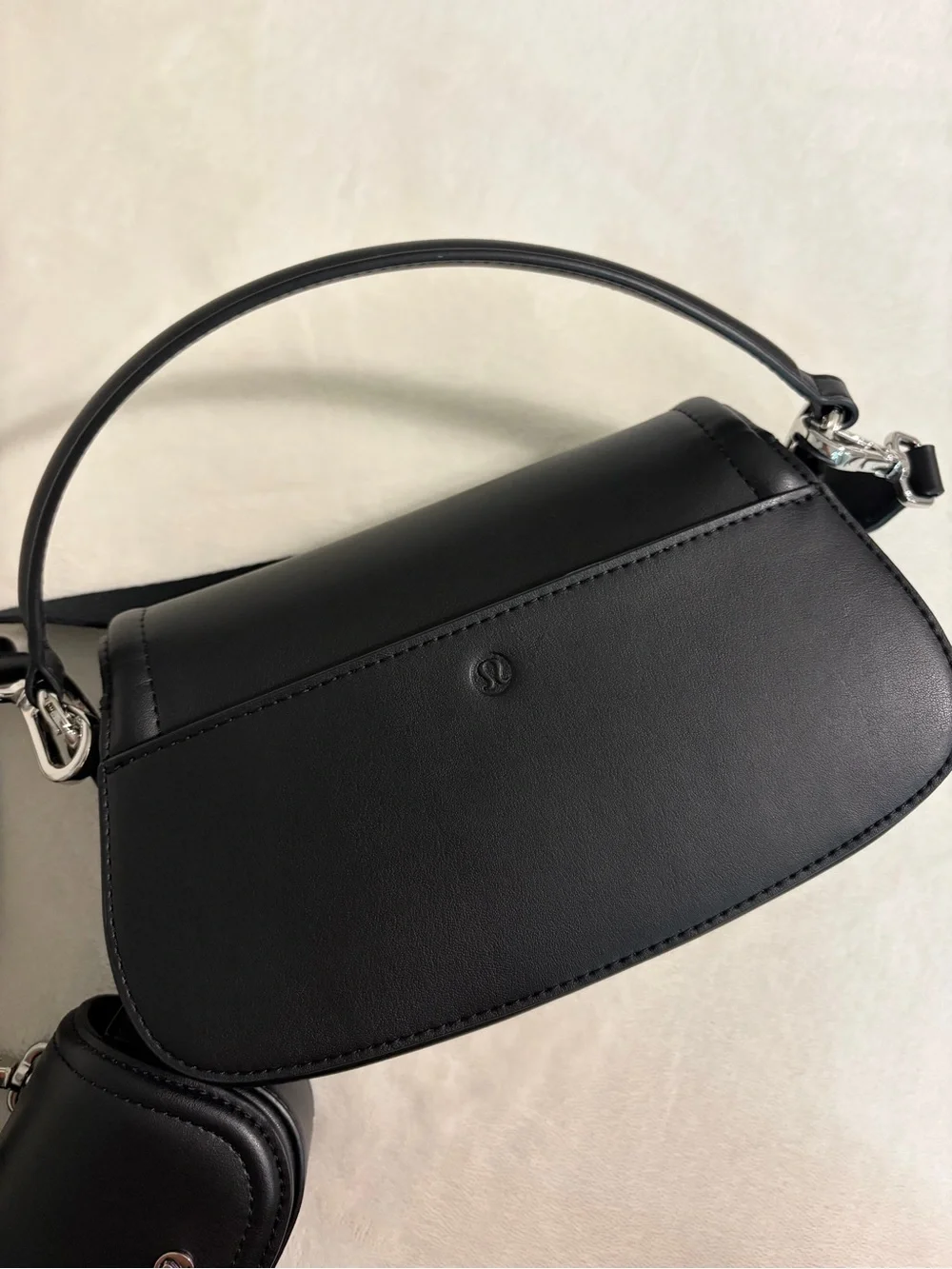 2 in 1 Lululemon Leather bag